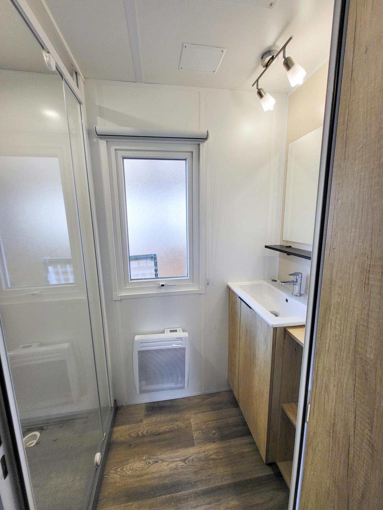 Sevservices A La Reserve Gastes Room photo